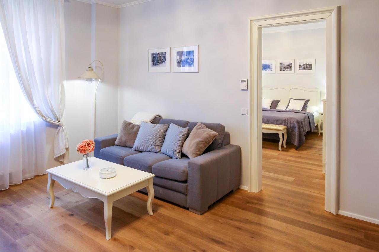 White & Gray Apartamento